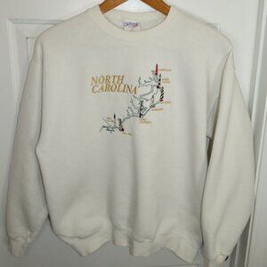 Vintage North Carolina Beach Lighthouses Embroidered Sweatshirt LG Made in USA